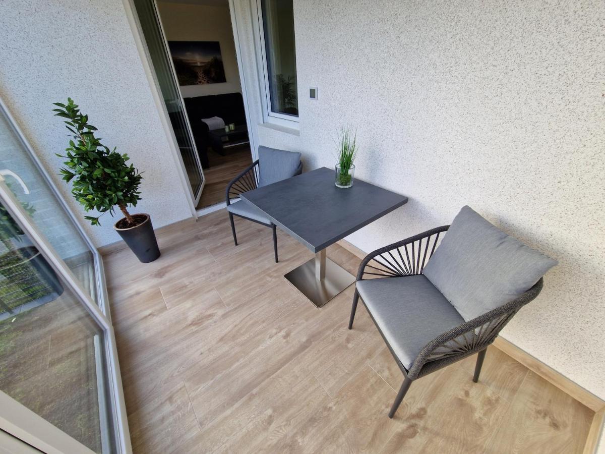 Apartment Nahe Meyer Werft In Ostfriesland Mit Kueche & Netflix Westoverledingen ภายนอก รูปภาพ